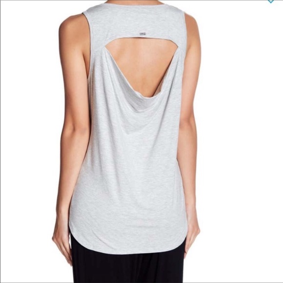 [UGG}Rosie Back Cutout Tank Top๐๐๐๐๐๐๐๐๐ - Picture 3 of 3